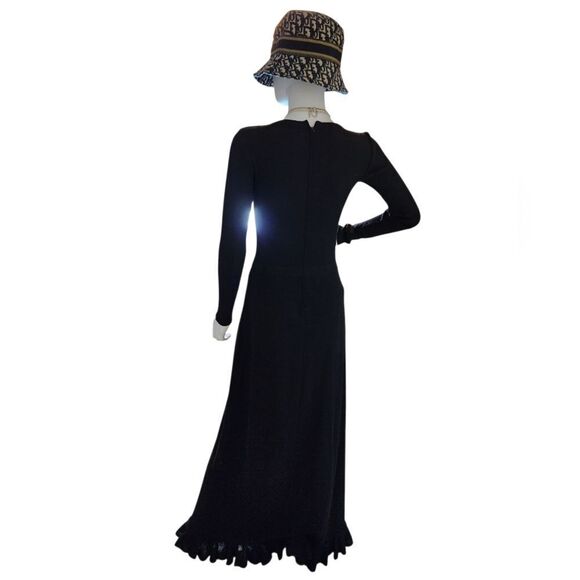 Crissa  - Picture 3 of 9